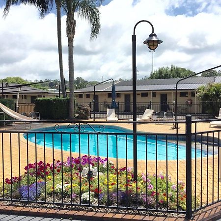 James Street Motor Inn Toowoomba Esterno foto
